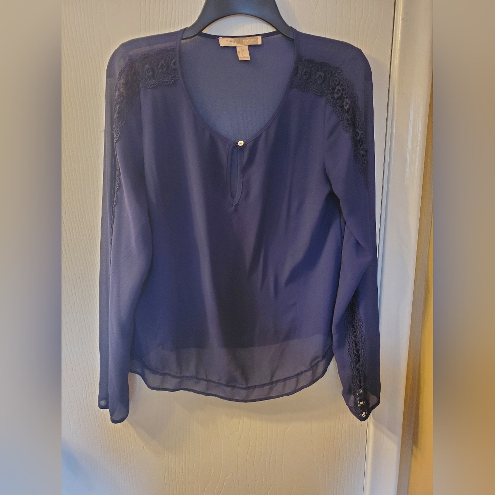 Forever 21 navy blue top